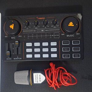 MAONO MaonoCaster Lite with Microphone (Podcast Mixer) charger included